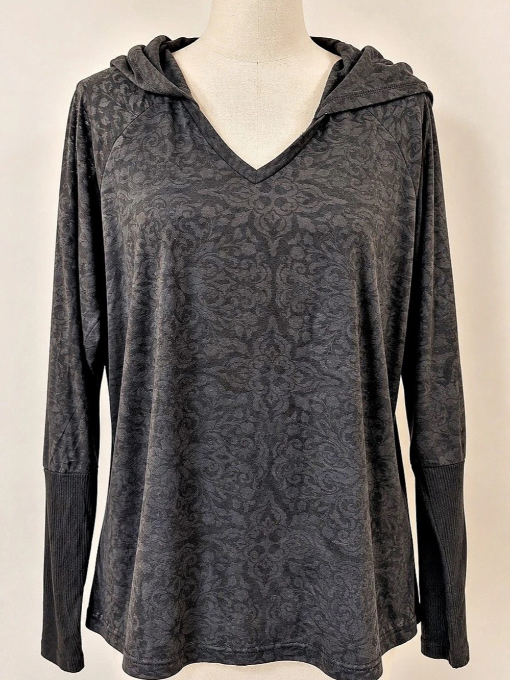 Balance Collection 2X Black Floral Burnout Hooded Cover Up Tunic Top